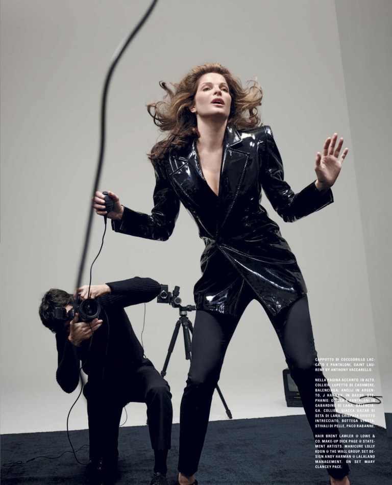 118763532_vogue-italia-n828-agosto-2019_93